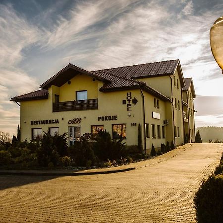 Hotel Ab Тичи Екстериор снимка