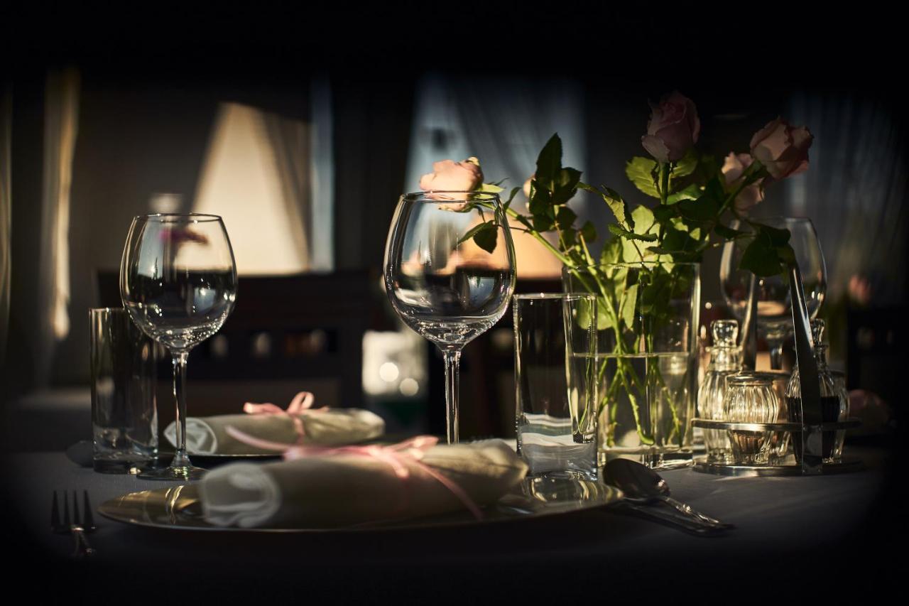 Hotel Ab Тичи Екстериор снимка